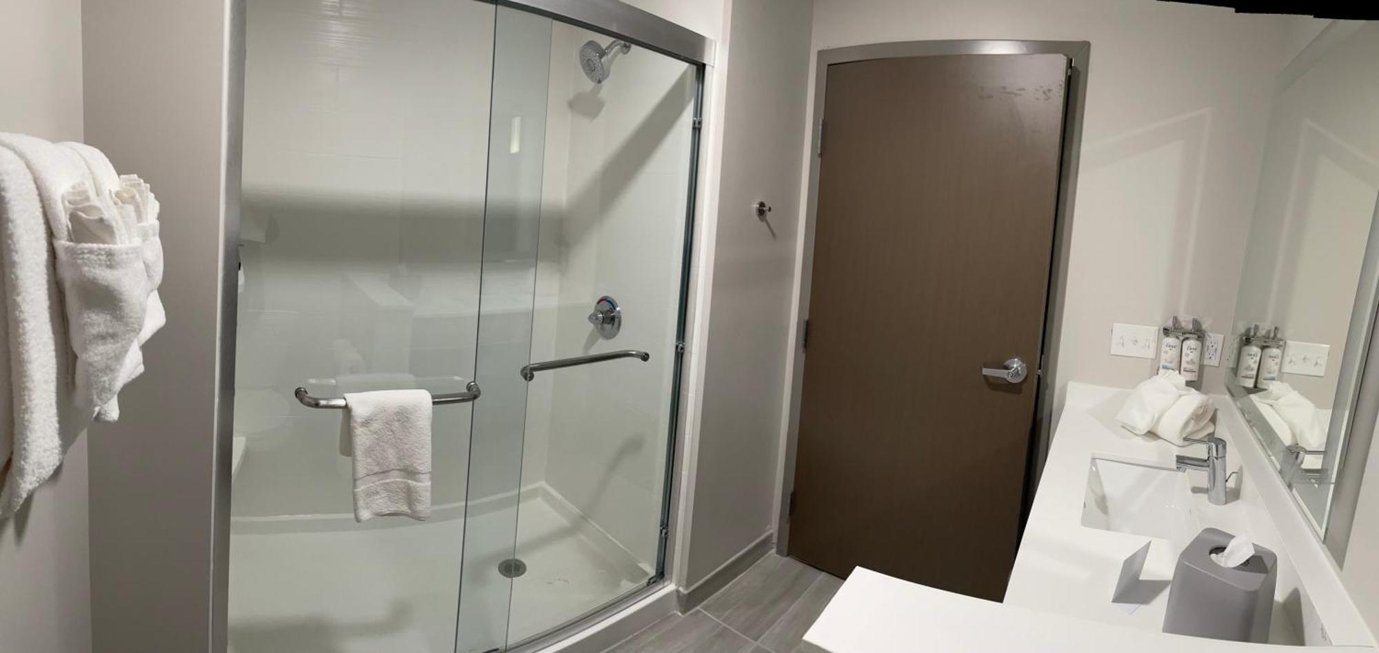 Holiday Inn Express & Suites Muskegon - Grand Haven By Ihg Eksteriør billede
