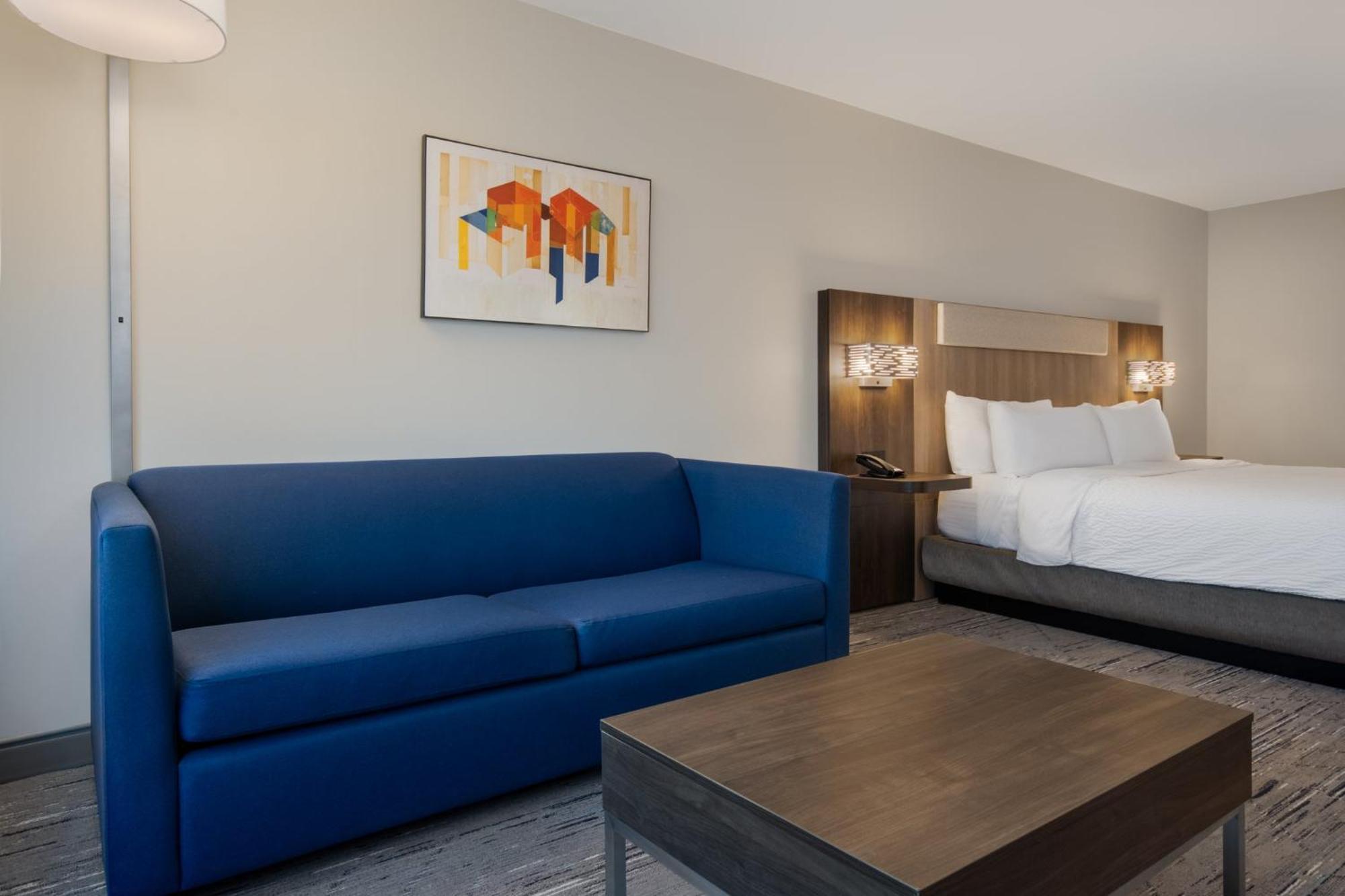 Holiday Inn Express & Suites Muskegon - Grand Haven By Ihg Eksteriør billede