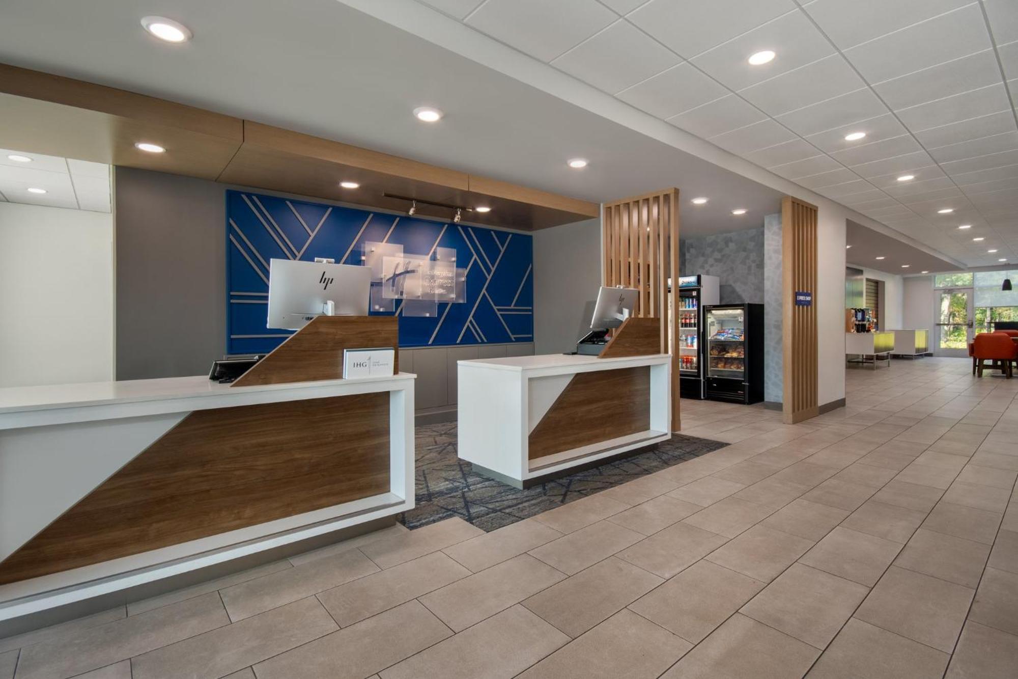 Holiday Inn Express & Suites Muskegon - Grand Haven By Ihg Eksteriør billede